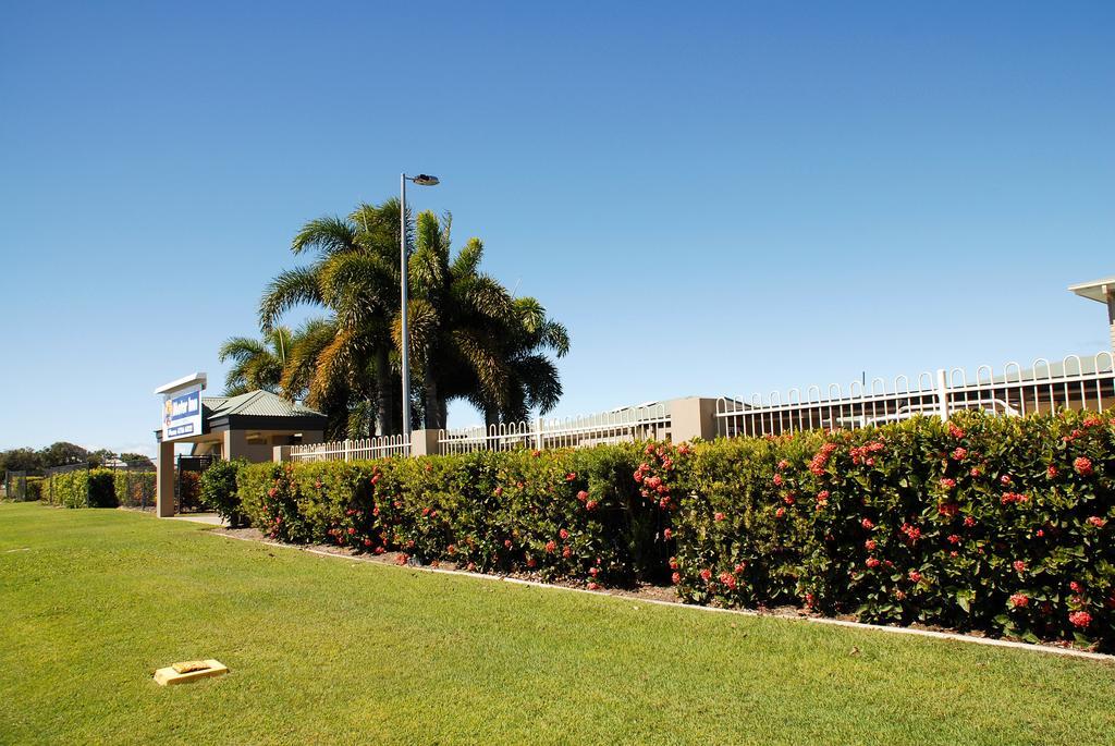 Port Denison Motor Inn Bowen Esterno foto